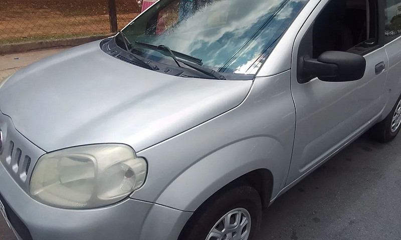 Fiat Uno Vivace 1.0 ...