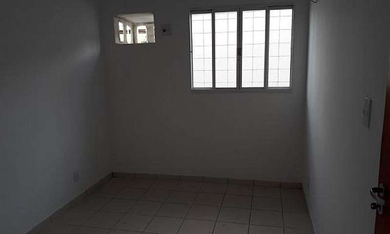 Ótima Casa No Reside...