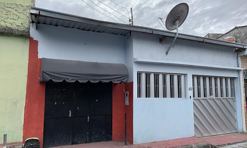 Casa No Ouro Verde...