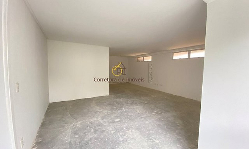 Apartamento De Alto ...