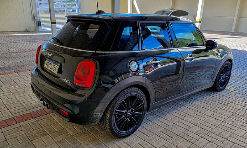 Mini Cooper S 2.0T...