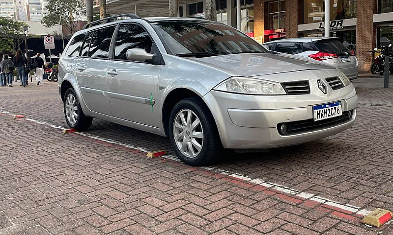 Renault Megane Grand...
