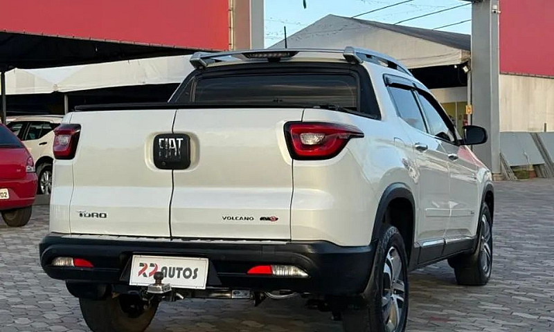 Fiat Toro Volcano 2....