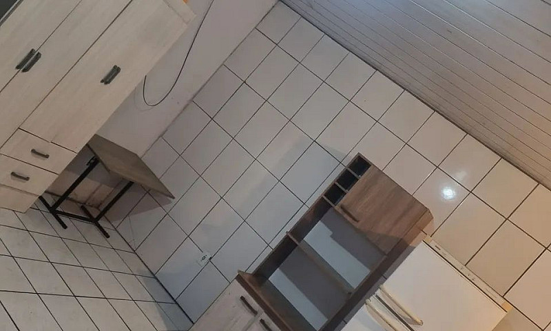 Alugo Kitnet Mobilia...
