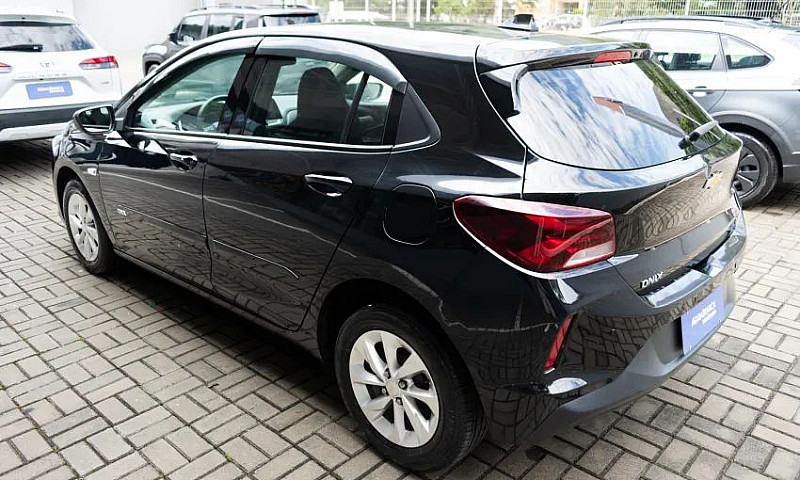 Chevrolet Onix Hatch...