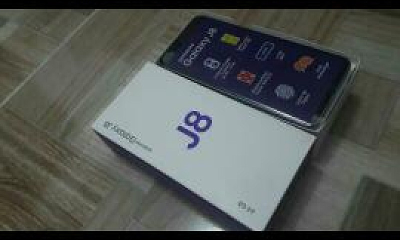 Celular J8 Zero...