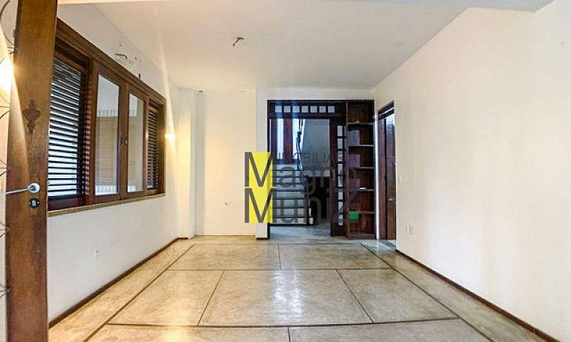 - Casa Tríplex - Com...