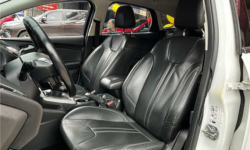 Ford Focus 2015 1.6 ...