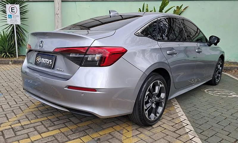 Honda Civic Touring ...