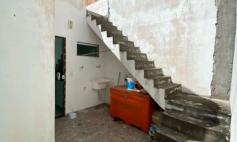 Casa Porteira Fechad...