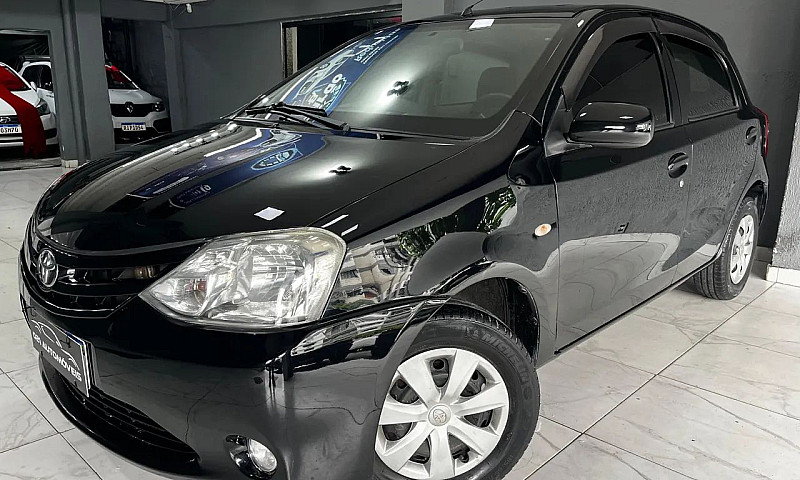 Toyota Etios Xs 1.3 ...