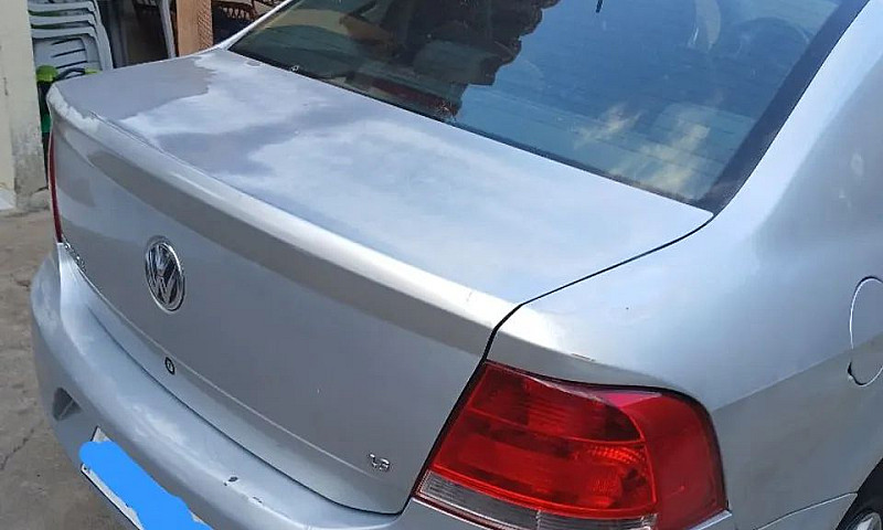 Volkswagen Voyage 1....