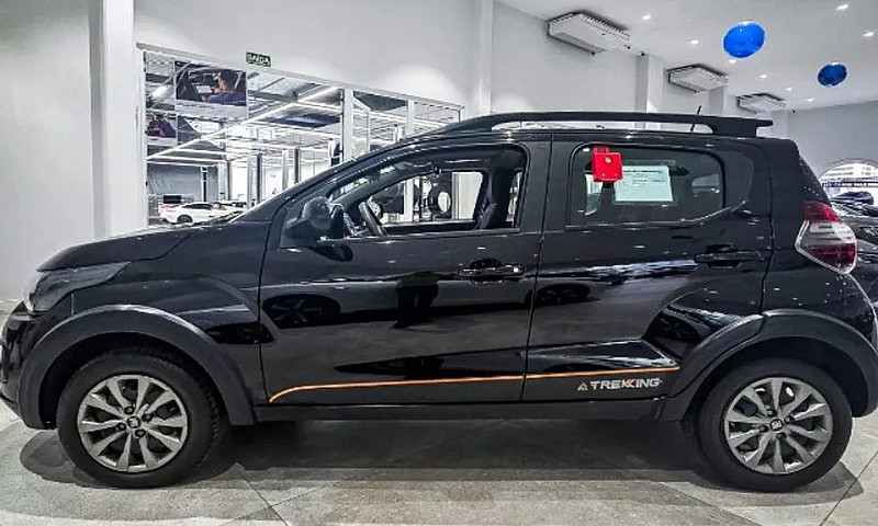 Fiat Mobi Trekking 1...