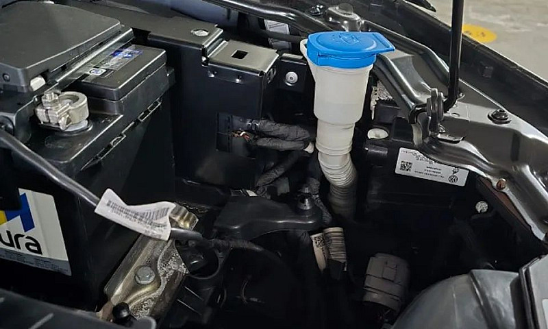 Volkswagen Nivus Hig...
