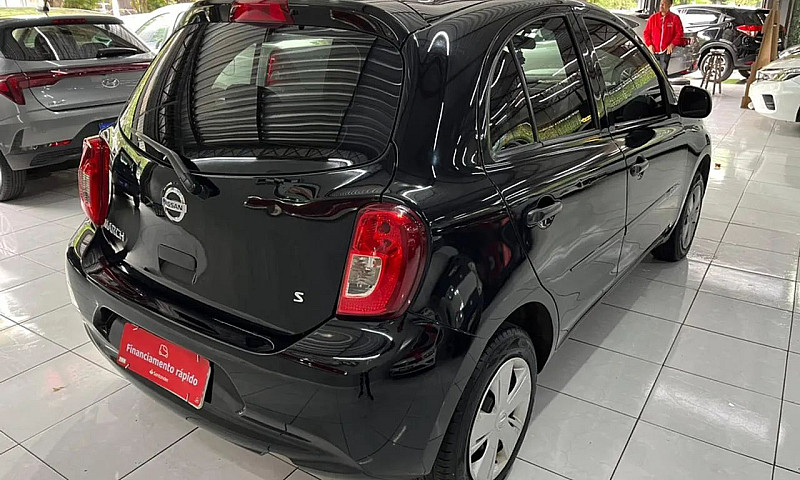 Nissan March S 1.0 1...