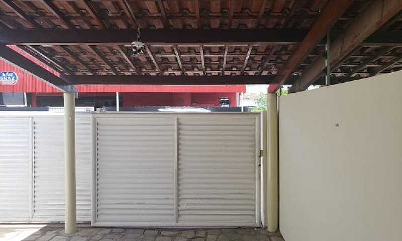 Casa Com 2 Quartos, ...