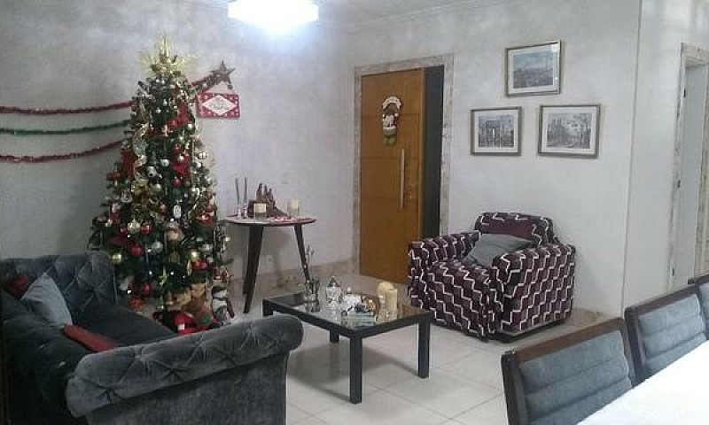 Apartamento 4/4 Suít...