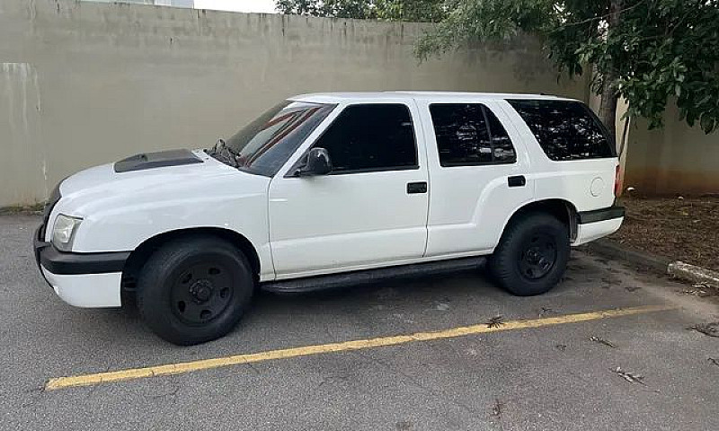 Chevrolet Blazer Adv...