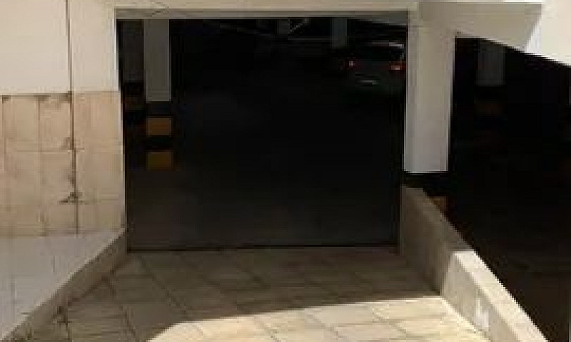 Apartamentos Na Aven...