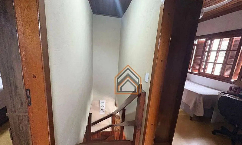 Sobrado Com 3 Dormit...