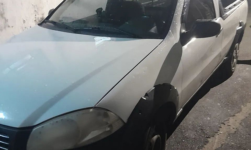 Fiat Strada Working ...