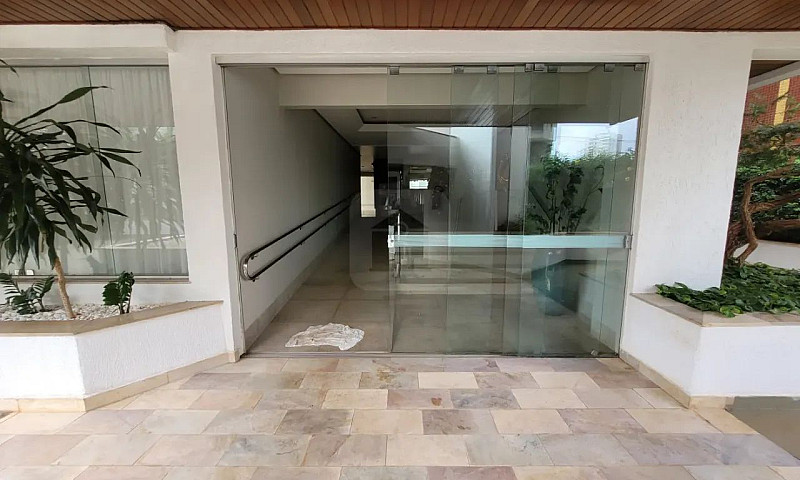 Casa À Venda No Bair...