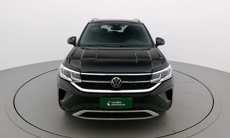 Volkswagen Taos 2023...