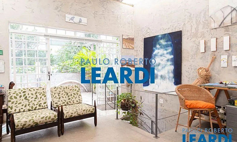 Casa Assobradada - P...