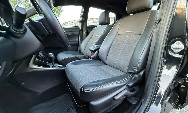 Toyota Yaris Xs 1.5 ...