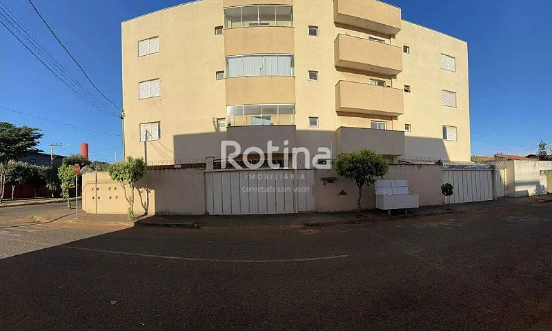 Apartamento Para Alu...