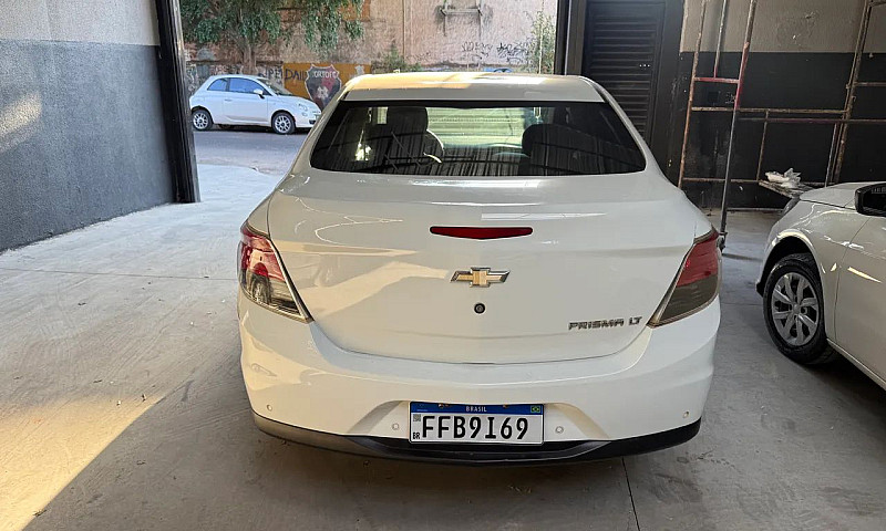 Prisma 1.4 Lt 2015 C...