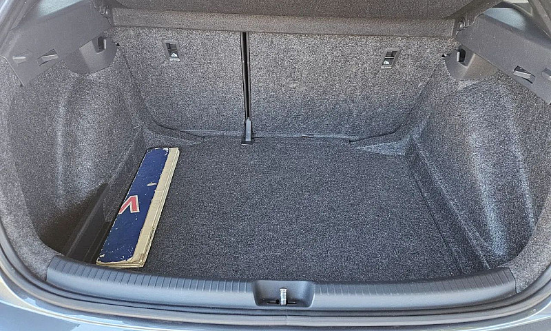 Volkswagen Nivus Hig...