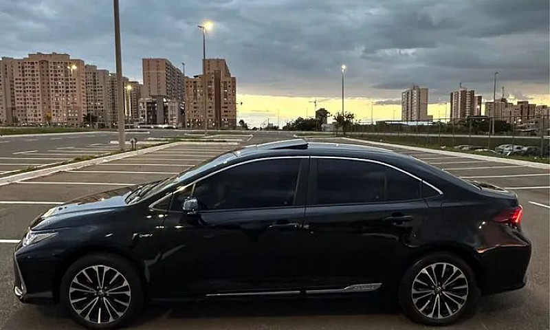 Toyota Corolla Altis...