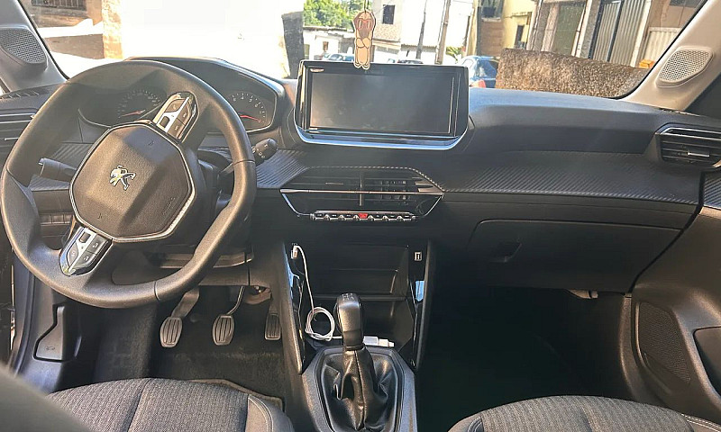 Peugeot 208 Like 1.0...