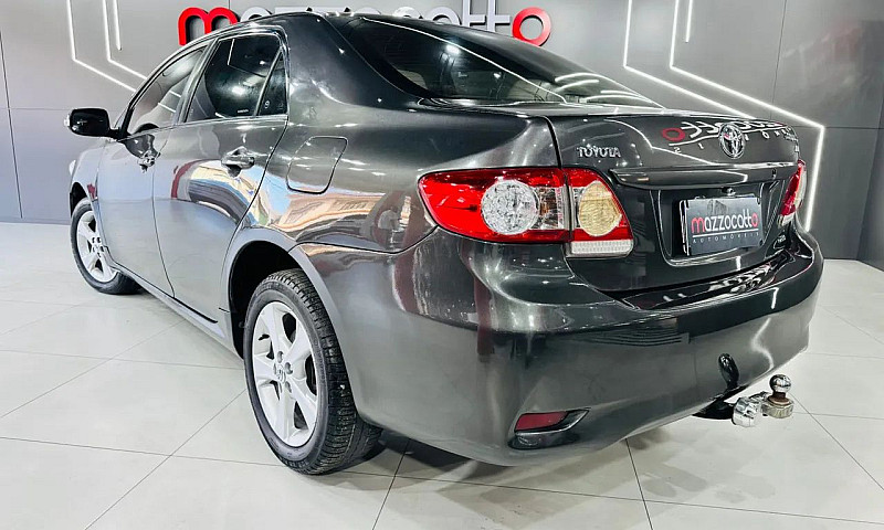 Toyota Corolla Xei 2...