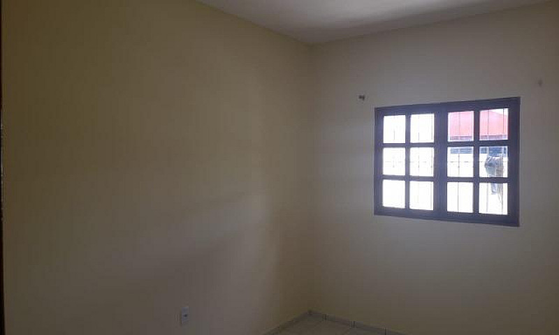 Casa Com 2 Quartos, ...