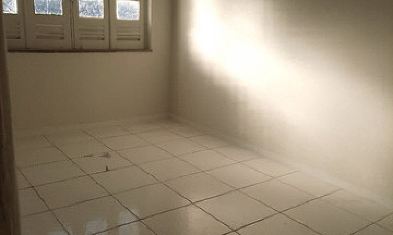 Apartamento 2/4 - Na...