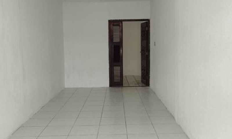 Casa Espaçosa Próxim...