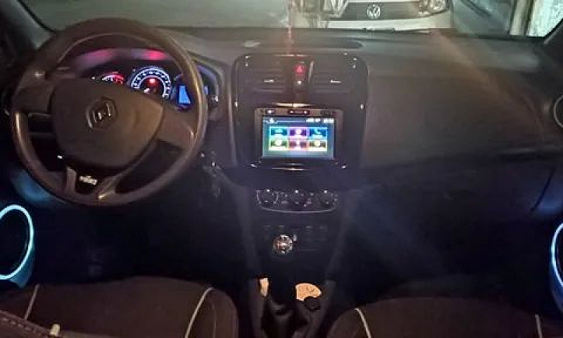 Sandero Vibe 2017...