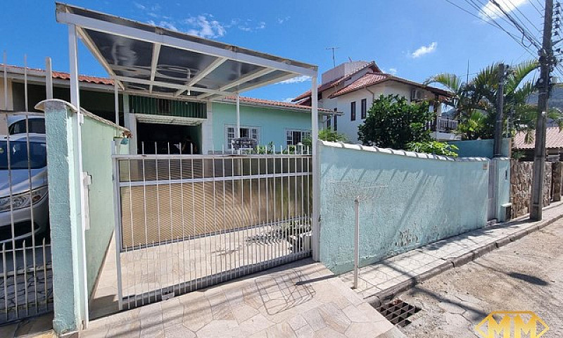 Casa Disponível Para...