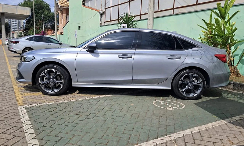 Honda Civic Touring ...