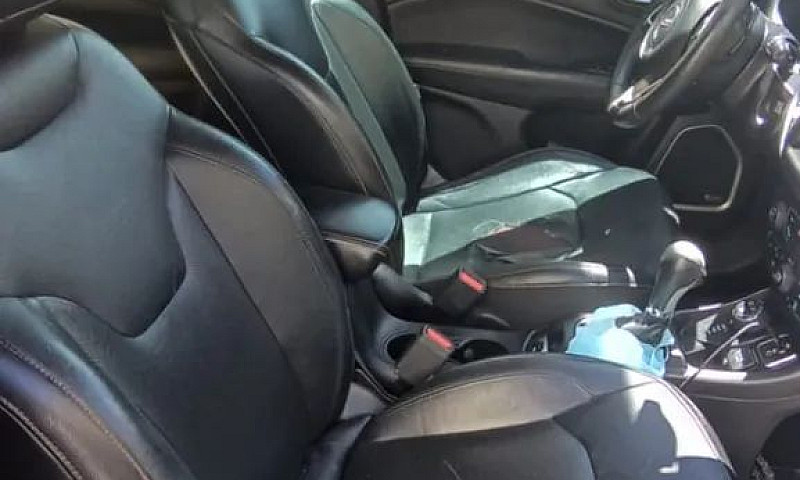 Jeep Compass Longitu...