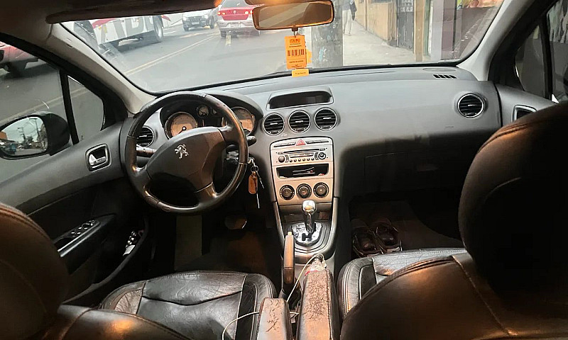 Peugeot 408 Sedan Al...
