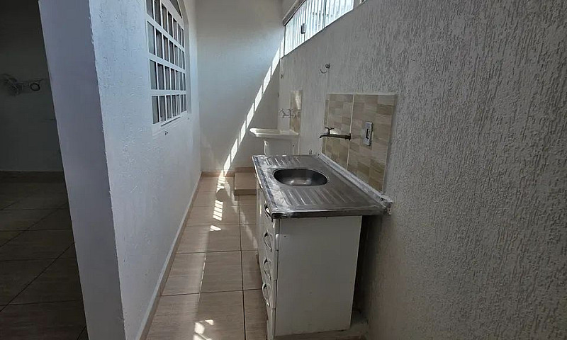 Alugo Apartamento Um...