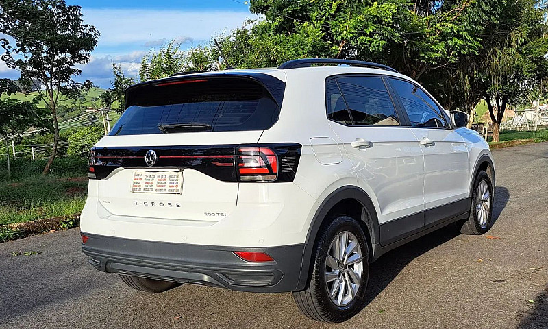 T-Cross Sense 200Tsi...