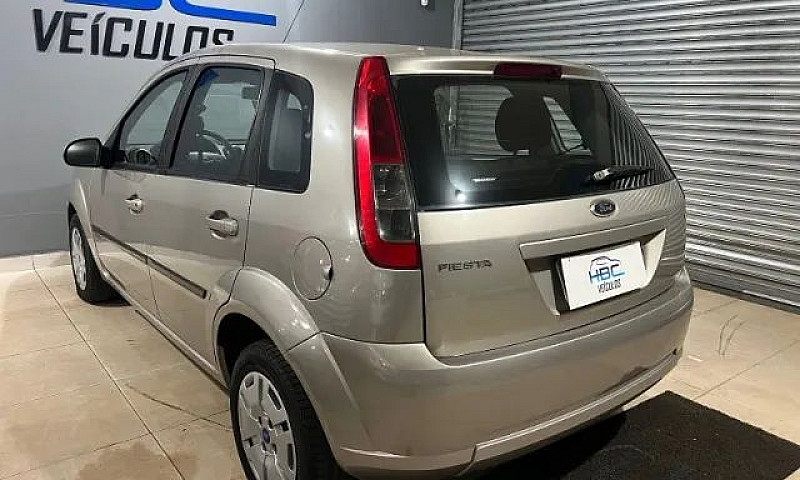Ford Fiesta 1.6 8V F...