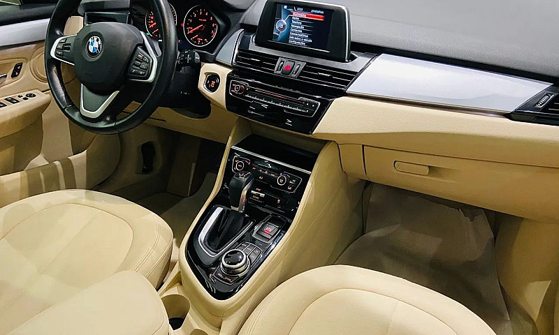 Bmw 220Itourer Activ...