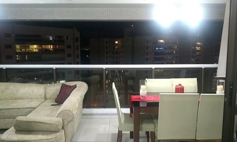 Apartamento 4/4 Suít...