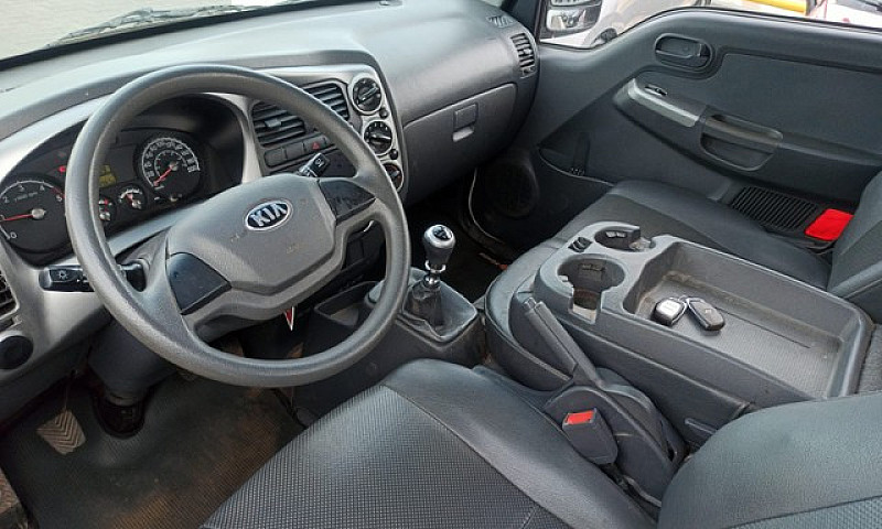 Kia Motors Bongo 2.5...