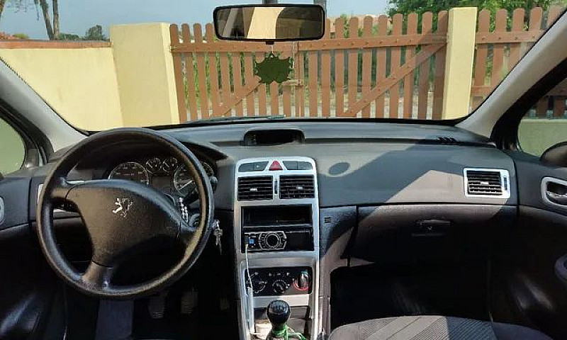 Vendo Peugeot 307 1....